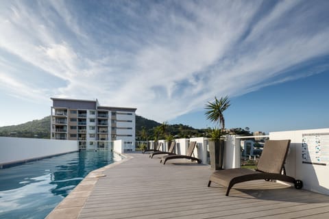 Outdoor pool, sun loungers