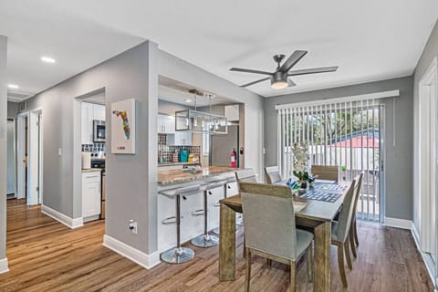 Who wouldn't love this beautiful open space for dining area and kitchen? Bond over food prepared with family and friends! Send us a message now!