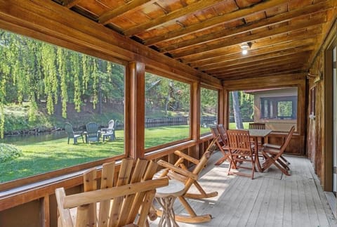 Cabin 4 porch (1)