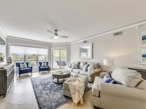 2412 Windsor II in Palmetto Dunes Plantation