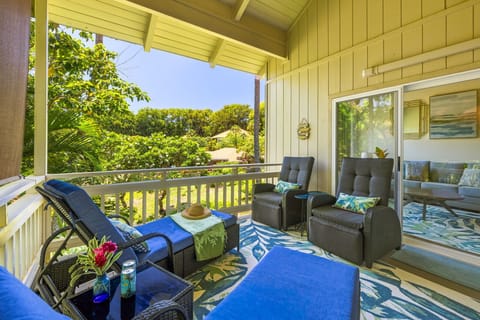 Relaxing Lanai