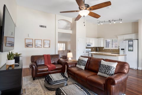 Comfortable family room with plenty of room to spread out