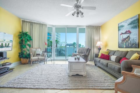 Caribe Resort B209 Living Room