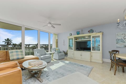 Caribe Resort B315 Living Room