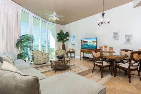 Caribe Resort D101 Living Room