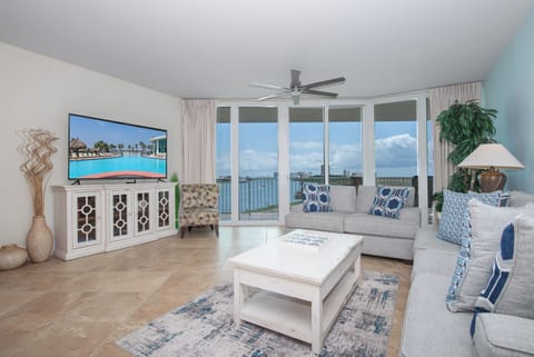 Caribe Resort D209 Living Room