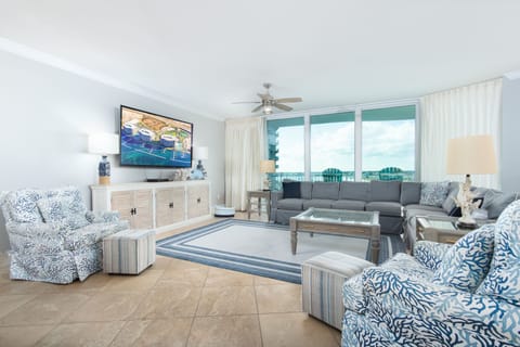 Caribe Resort D402 Living Room