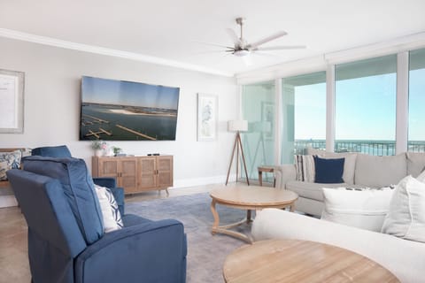 Caribe Resort C1002 Living Room