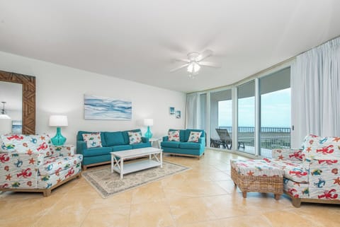 Caribe Resort C1016 Living Room