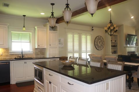 Open floor plan with space for everyone.