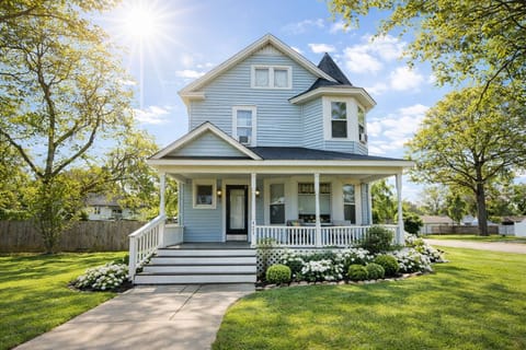 Enjoy the ENTIRE home, exclusively just for you. NO shared space!
