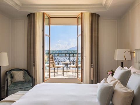 Suite (Woodward) | 1 bedroom, Egyptian cotton sheets, premium bedding, pillowtop beds