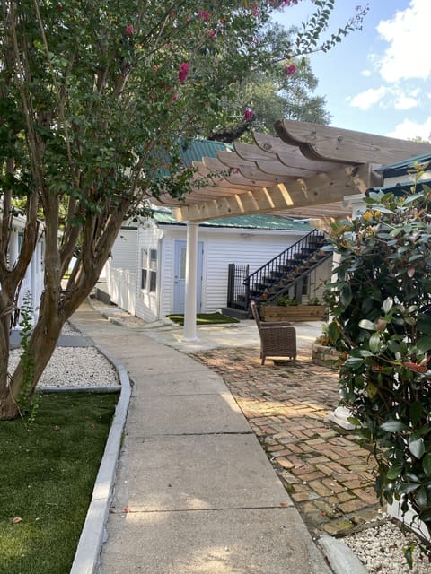 88a41f0d-196e-4127-b20e-144a3ca301e8