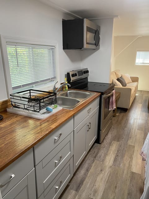 85ca6052-7d03-496d-b066-681e8219832c