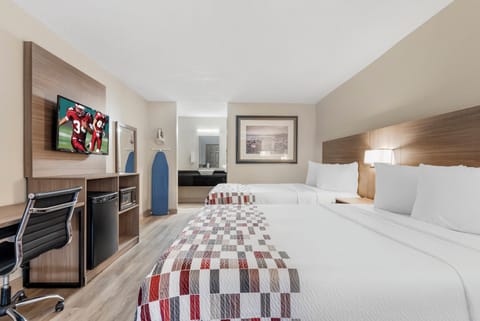 Desk, iron/ironing board, free WiFi, bed sheets