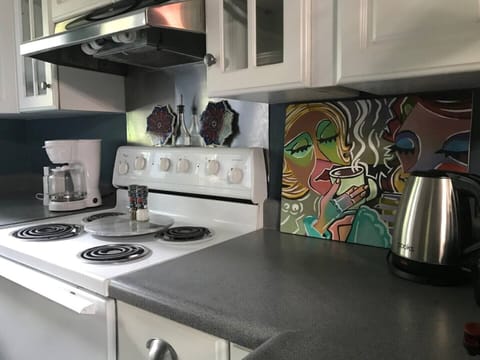 Kitchen (electric kettle and drip coffee)