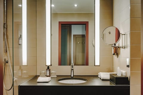 Shower, free toiletries, hair dryer, bathrobes