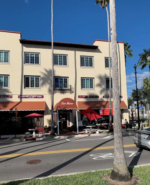 Third floor overlooking Tampa Avenue & Centennial Park