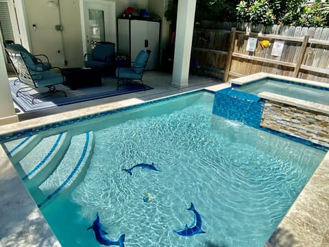 Pool, Hot tub, patio area.