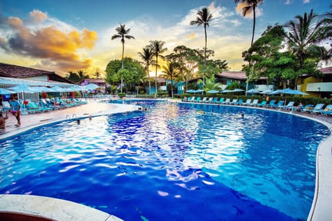 2 outdoor pools, pool umbrellas, sun loungers