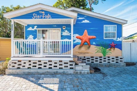 Front of "The Starfish"