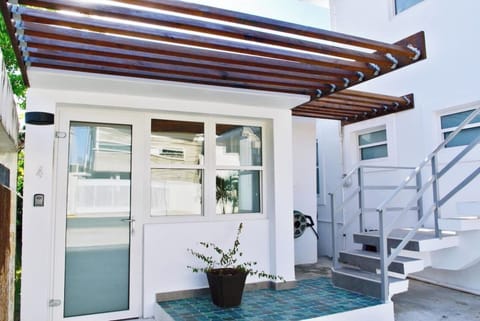 Cozy Nest entrance