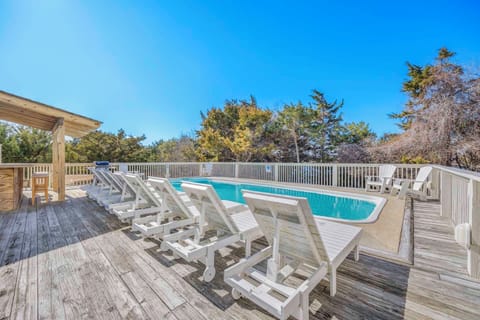 Surf or Sound Realty - 201 - Blue Waves - Pool Area -1