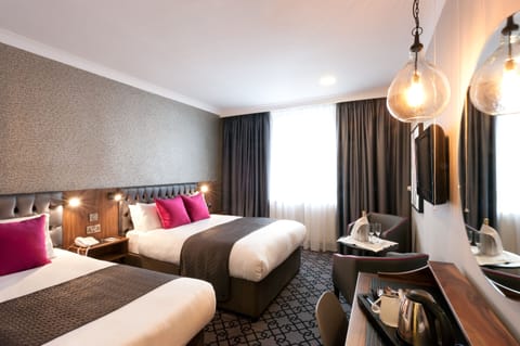 In-room safe, individually decorated, individually furnished, desk