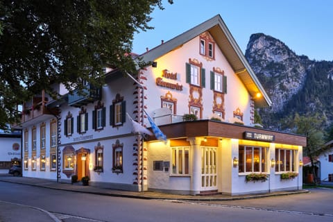 Front of property - evening/night