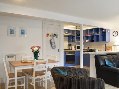 Open plan living space | Windjammer Cottage, Swanage