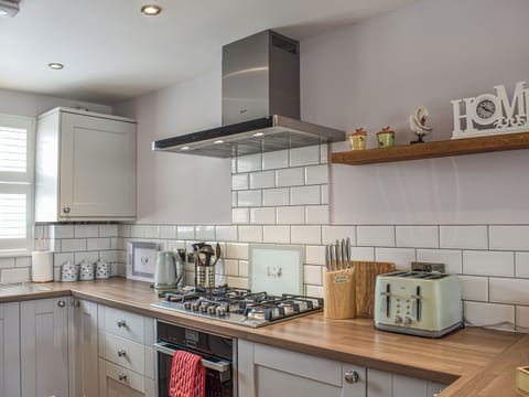Kitchen | Old School Mews - Old School Mews, Shanklin