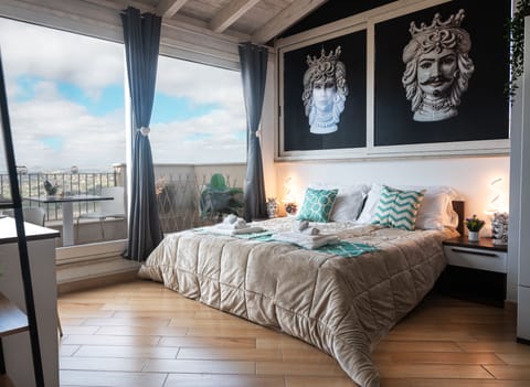 Luxury Double Room, Balcony | Hypo-allergenic bedding, down comforters, in-room safe