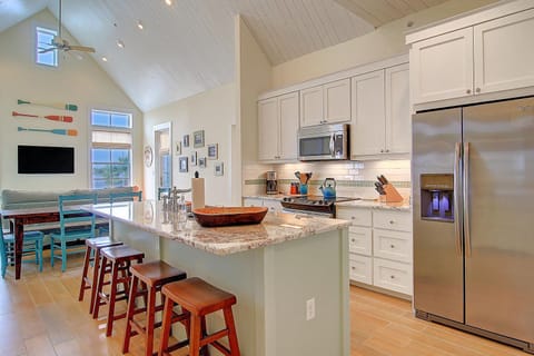 Main Kitchen Area