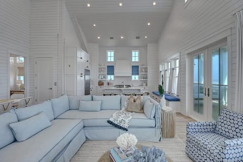 3rd Floor Living Area