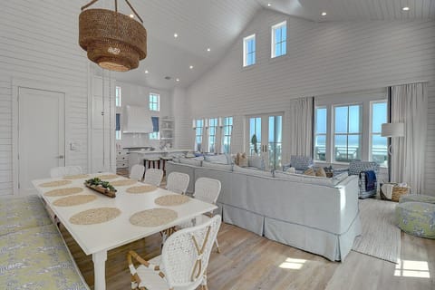 3rd Floor Dining Area