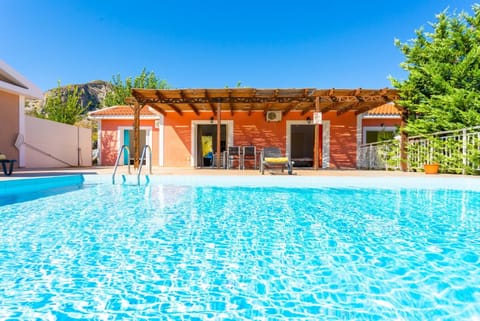 Beautiful villa with private pool and terrace