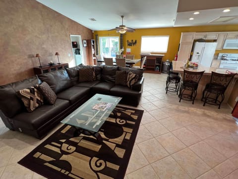 Casa Milan La Quinta CA Livingroom 3