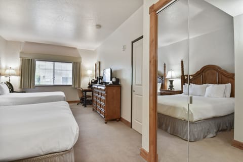 Guest bedroom