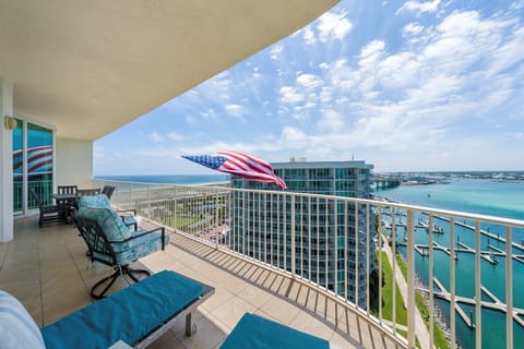 Caribe Penthouse C1 Balcony with Views of Gulf and Terry Cove