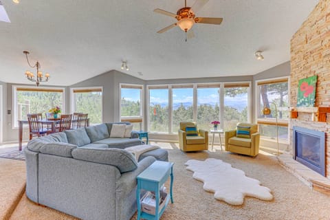 Black Hawk Vacation Rental | 2BR | 2BA | 2012 Sq Ft | 1 Step Required