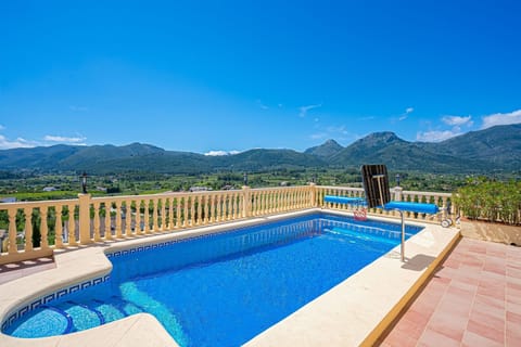Holiday Home Swimming Pool