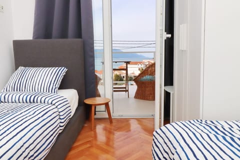 House (Three Bedroom Holiday Home) | 3 bedrooms