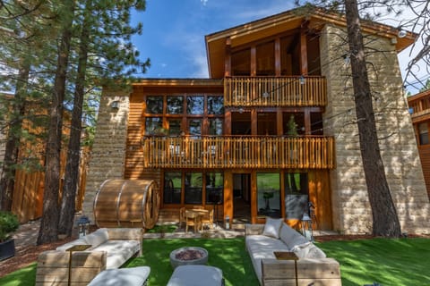 House, 4 Bedrooms | Exterior