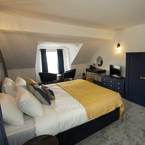 Suite, Ensuite, Sea View