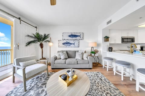 Living Room Area with Sofa Bed