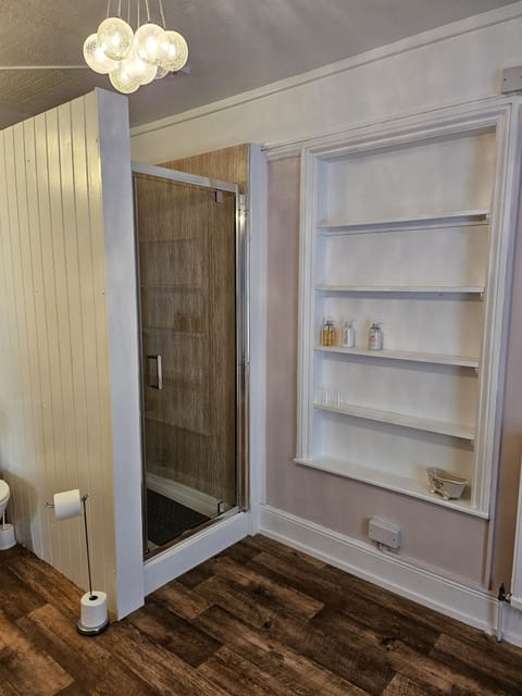 Superior Double Room, Ensuite (Salthouse ground floor) | Bathroom