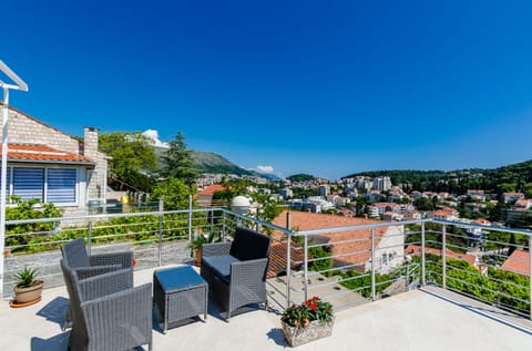 Studio (Apartment Lea - Studio Apartment) | Balcony