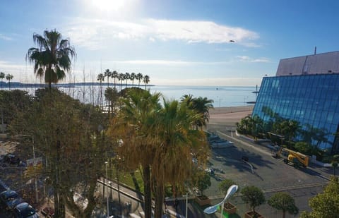 Beach/ocean view