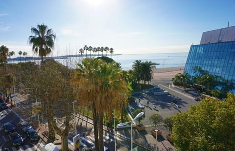 Beach/ocean view