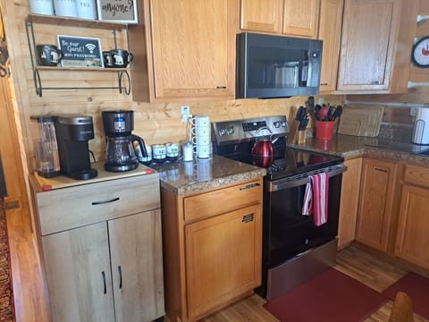 regular and keurig coffee makers